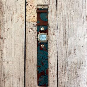 Fossil watch and band.... genuine leather.